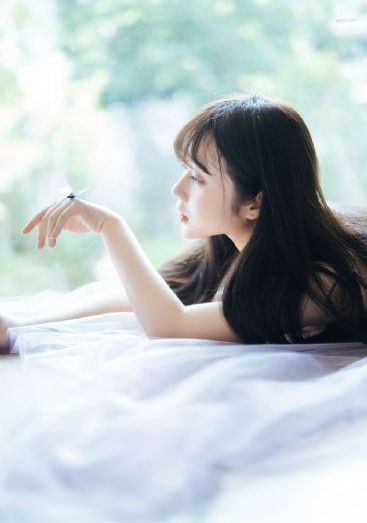口罩男子明明不谈恋爱