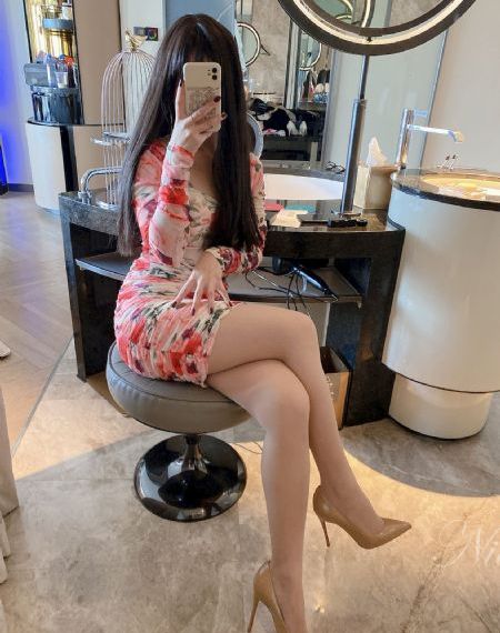 我的绝色女房东短剧