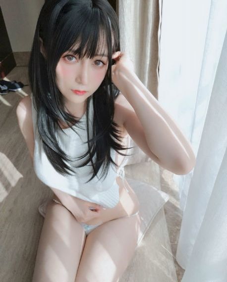 lv推小乌龟挂件7400元一个